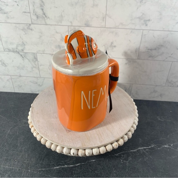 Nemo Mug RAE DUNN PIXAR NEMO Orange MUG WITH TOPPER NWT - Picture 4 of 6